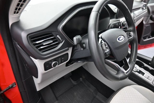 Used 2024 Ford Escape Active AWD/4WD image 28