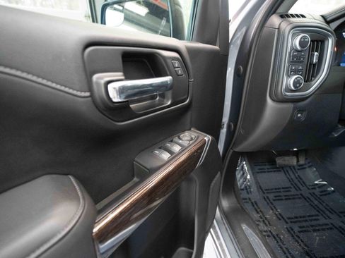 Used 2020 GMC Sierra 1500 Elevation w/ Elevation Value Package image 7