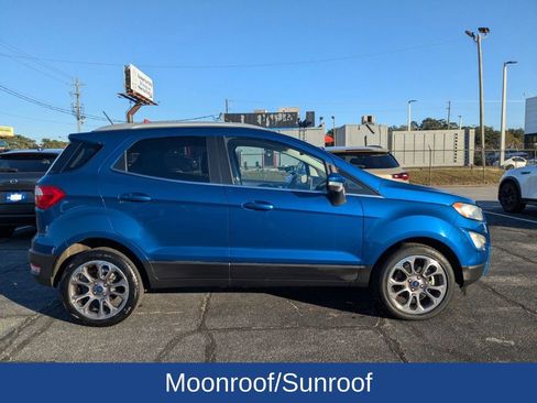 Certified 2021 Ford EcoSport Titanium image 3