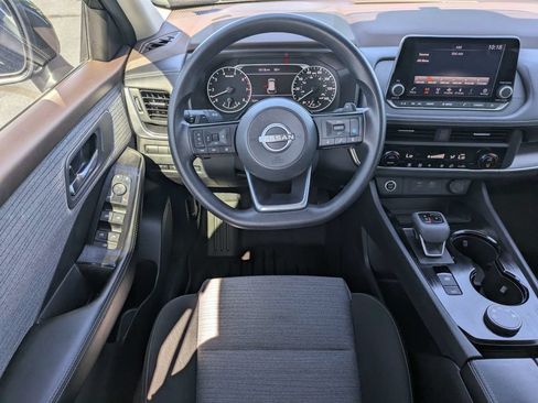 Used 2023 Nissan Rogue SV AWD/4WD image 17