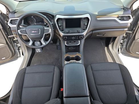 Certified 2021 GMC Acadia SLE w/ Driver Convenience Package AWD/4WD image 9