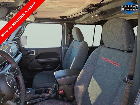 Used 2024 Jeep Wrangler Unlimited Rubicon image 13
