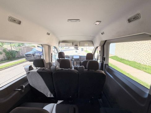 Used 2023 Ford Transit 350 XLT RWD image 19