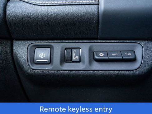 Used 2021 GMC Acadia Denali w/ Denali Ultimate Package image 21