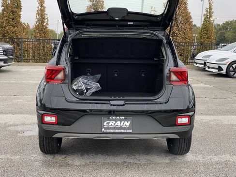 New 2026 Hyundai Venue SEL image 7