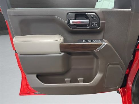 Used 2021 GMC Sierra 1500 SLT image 25