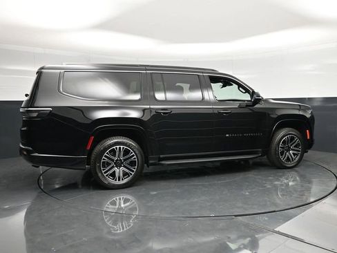 New 2026 Jeep Grand Wagoneer L 4WD image 12