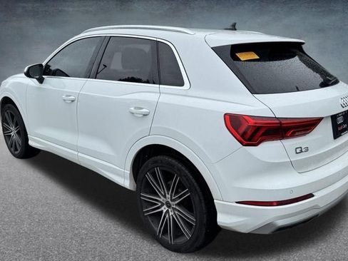 Used 2021 Audi Q3 2.0T Premium w/ Convenience Package AWD/4WD image 11