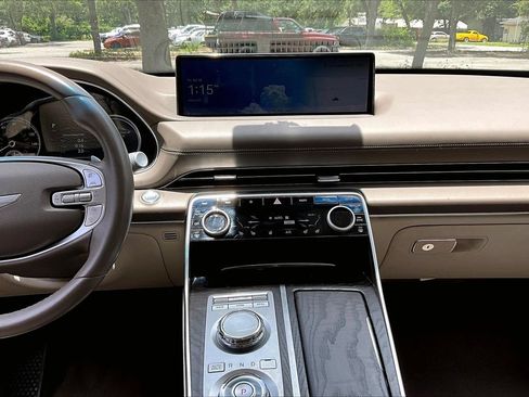 Used 2023 Genesis GV80 3.5T Advanced + AWD/4WD image 9