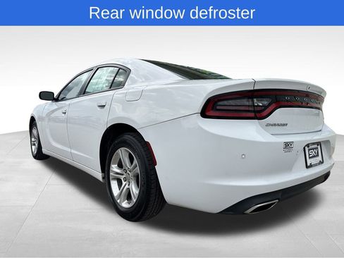 Used 2022 Dodge Charger SXT image 5