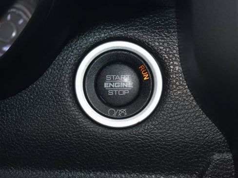 Used 2020 RAM 2500 Big Horn image 21