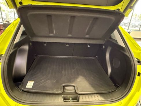 Used 2024 Hyundai Kona Limited image 46