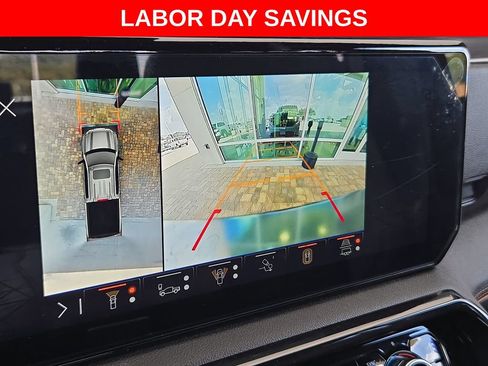 Used 2025 GMC Sierra 1500 AT4 AWD/4WD image 32
