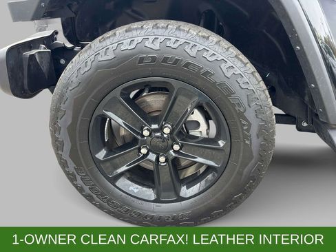Used 2023 Jeep Wrangler Unlimited Sahara AWD/4WD image 7