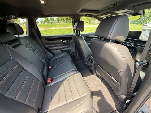 Used 2024 Honda CR-V Sport Touring image 40