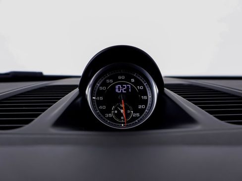 Certified 2018 Porsche 911 Targa 4 GTS image 20