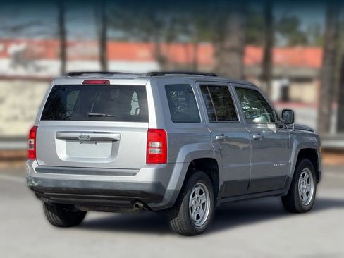 Used 2016 Jeep Patriot Sport w/ Power Value Group image 9