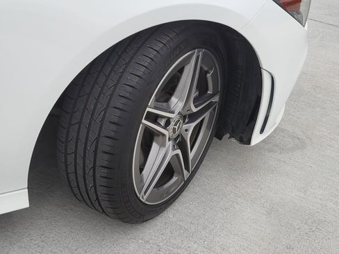 Used 2023 Mercedes-Benz CLA 250 image 7