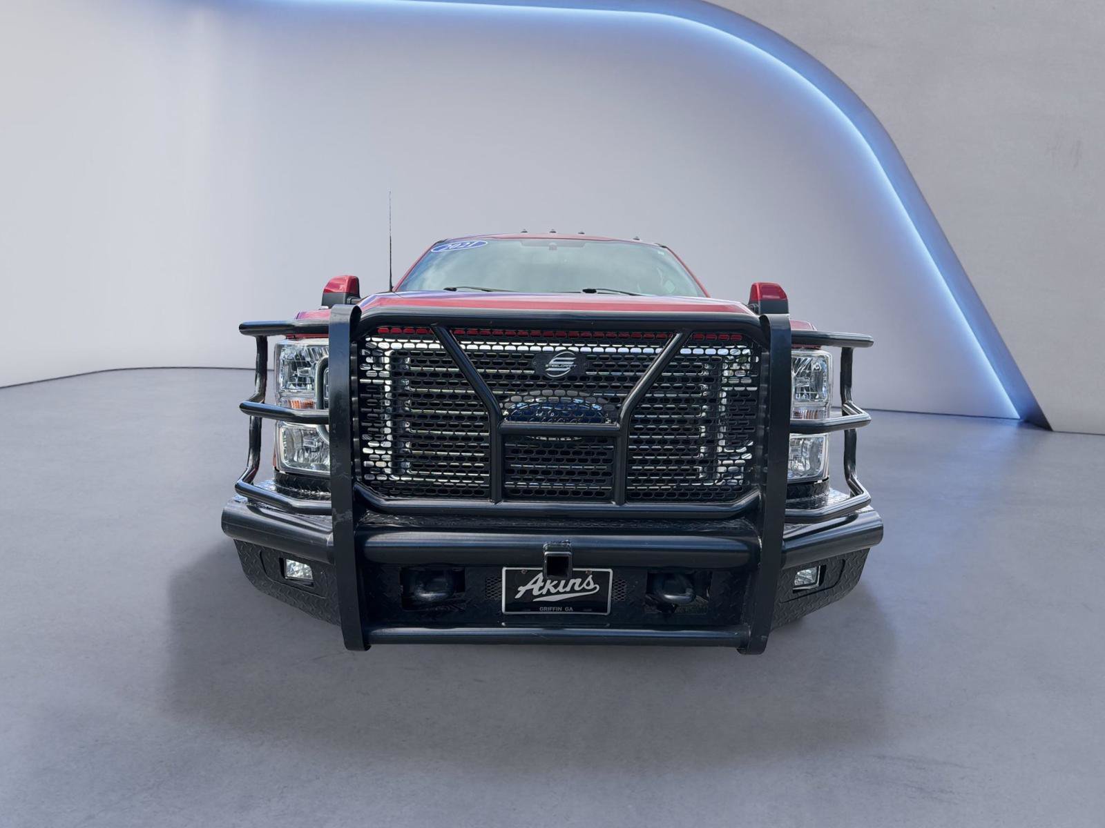 Used 2021 Ford F350 Lariat w/ Lariat Value Package AWD/4WD image 8