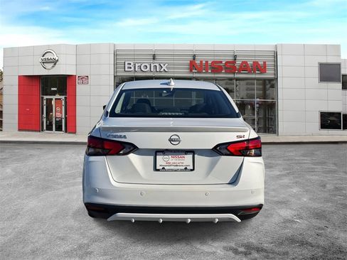 Used 2024 Nissan Versa SR w/ Trunk Package image 6