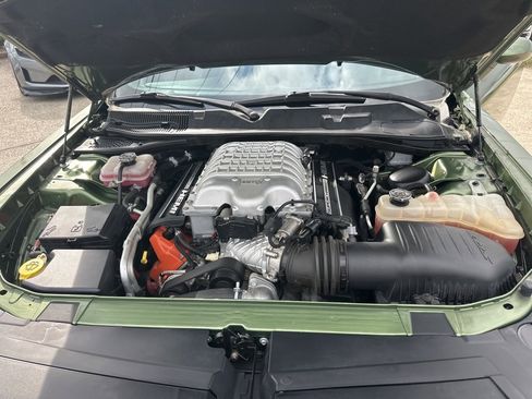 Used 2018 Dodge Challenger SRT Hellcat image 18