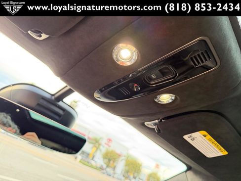 Used 2021 Aston Martin DBX image 27