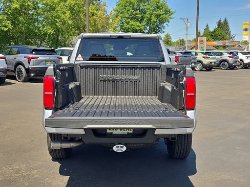 New 2026 Toyota Tacoma TRD Sport AWD/4WD image 9