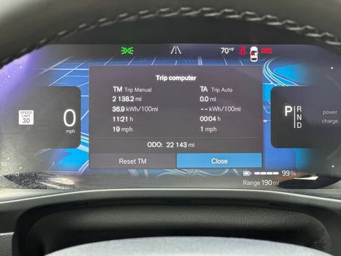 Certified 2023 Volvo XC40 Recharge Plus AWD/4WD image 26