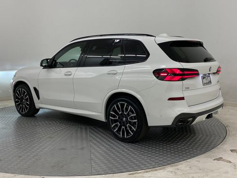 Used 2026 BMW X5 M60i image 3