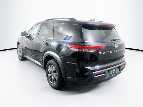 Used 2025 Nissan Pathfinder SV AWD/4WD image 5