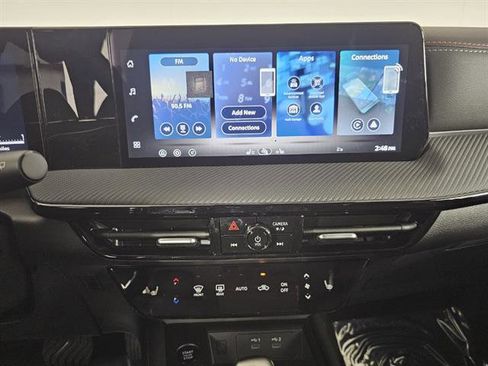 New 2026 Nissan Kicks SR w/ Cold Weather Package AWD/4WD image 33