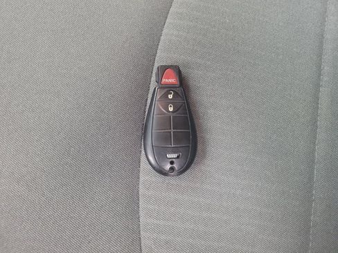 Used 2021 RAM 1500 Tradesman w/ Chrome Plus Package RWD image 32