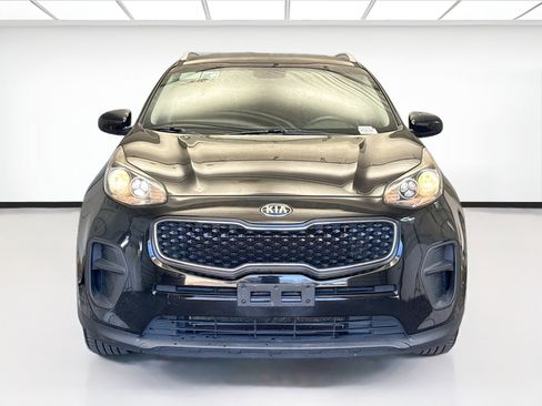 Used 2017 Kia Sportage LX w/ LX Popular Package image 2