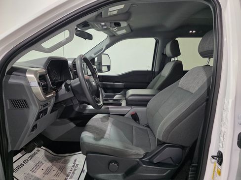 Used 2021 Ford F150 XLT w/ XTR Package image 16