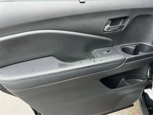 Used 2019 Honda Passport Elite image 17