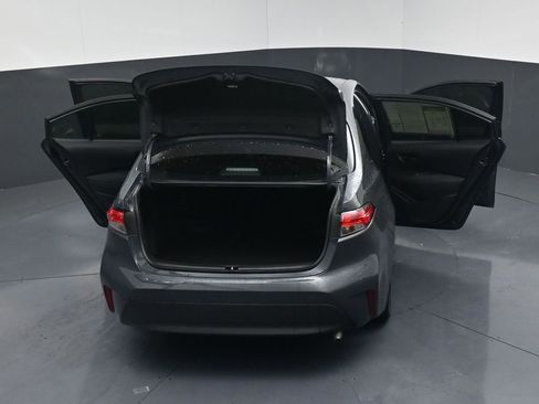 Used 2023 Toyota Corolla LE image 21