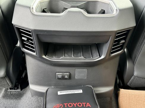 New 2026 Toyota Tundra Limited image 34