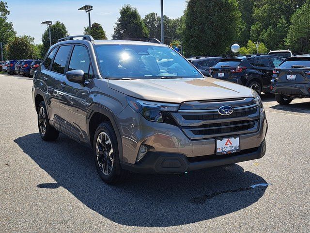 Certified 2025 Subaru Forester Premium w/ Convenience Package #1 AWD/4WD image 4