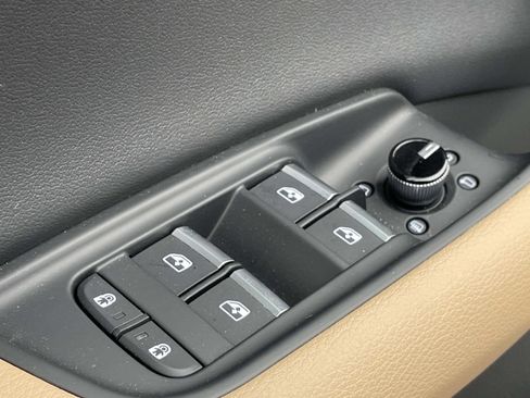 New 2026 Audi Q7 2.0T Premium image 17
