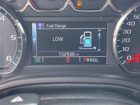 Used 2018 GMC Yukon SLT AWD/4WD image 44