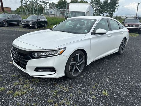Used 2019 Honda Accord Sport image 4