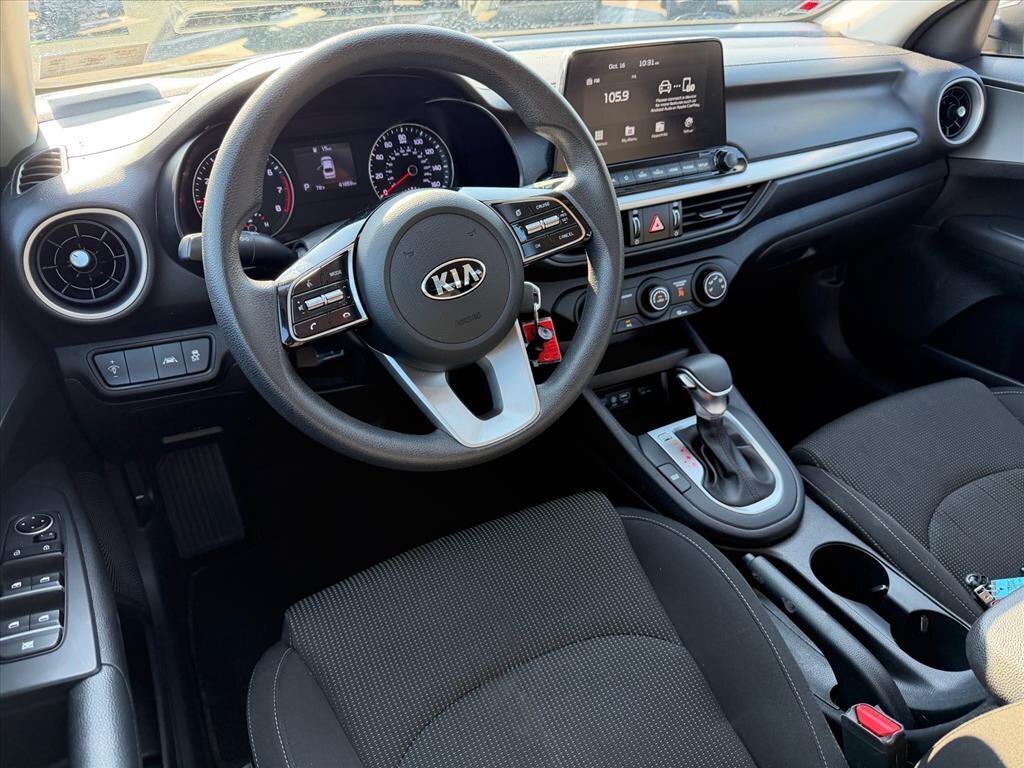Used 2021 Kia Forte LXS FWD image 8
