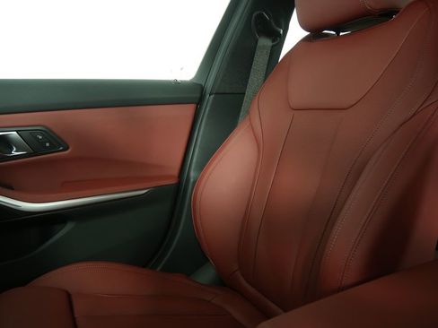 New 2026 BMW 330i Sedan w/ Convenience Package image 22