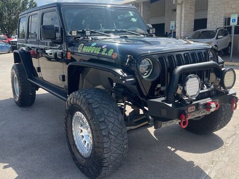 Used 2019 Jeep Wrangler Unlimited Rubicon image 3