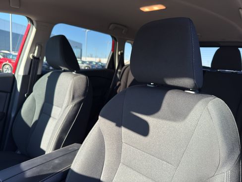 Certified 2025 Nissan Rogue S image 27