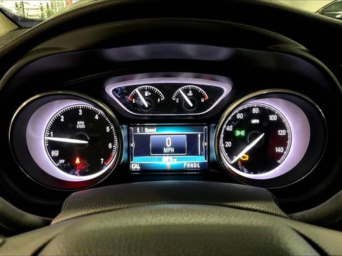 Used 2020 Buick Envision Essence FWD image 13