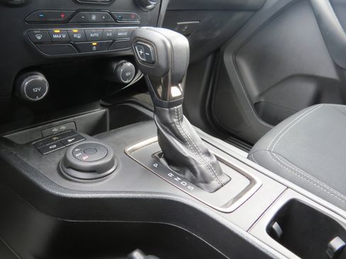 Used 2021 Ford Ranger XLT w/ Equipment Group 301A Mid image 22