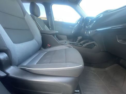Used 2023 Chevrolet TrailBlazer LT w/ Convenience Package image 25
