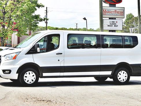 Used 2020 Ford Transit 350 XLT image 5