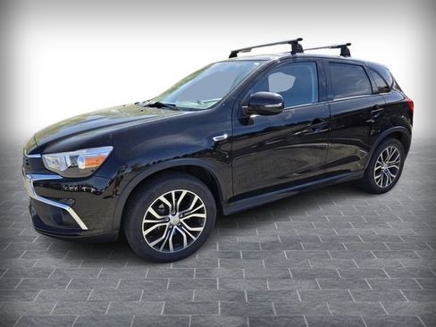 Used 2017 Mitsubishi Outlander Sport ES image 3